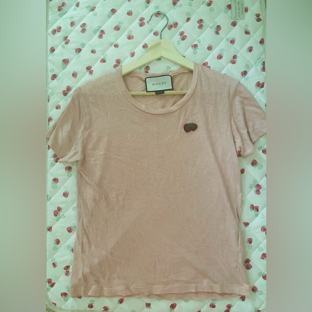 Gucci Linen Embroidered Tshirt Good Condition